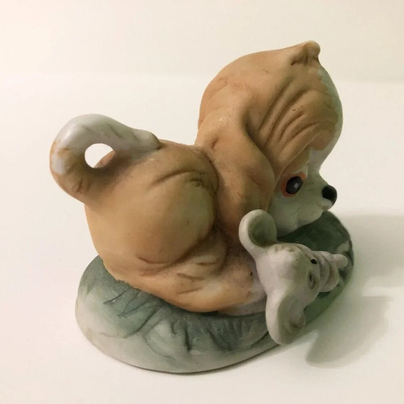 Vintage Puppy Dog and Mouse Ceramic Figurine Made in Taiwan 2.5 Inch Tall - Picture 14 of 14